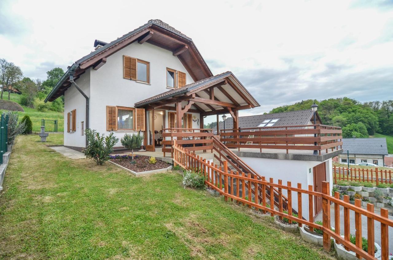 Flower House Podčetrtek Exterior foto